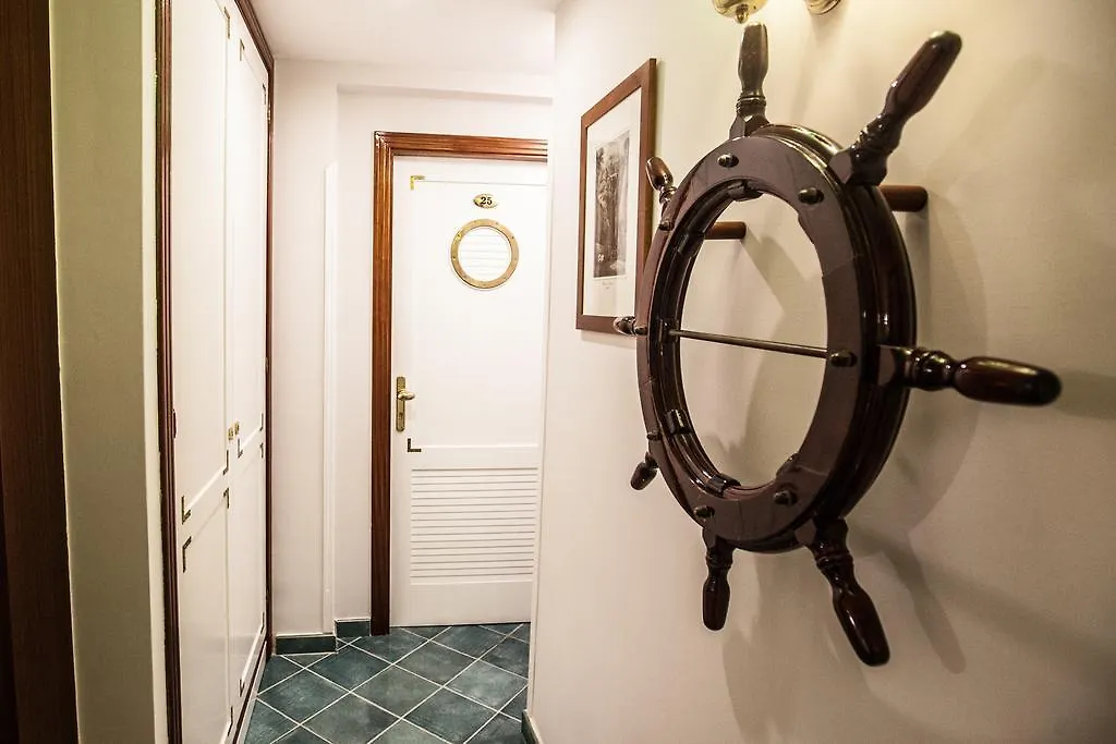 Affittacamere Ausonia Naples Guest house